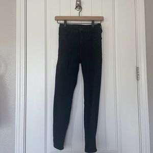 American Eagle Next Level Stretch Black Skinny Jeans
Size: US 0 XShort inseam